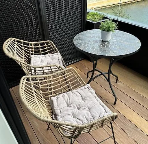 Appartement Brand New & Full Sea View In