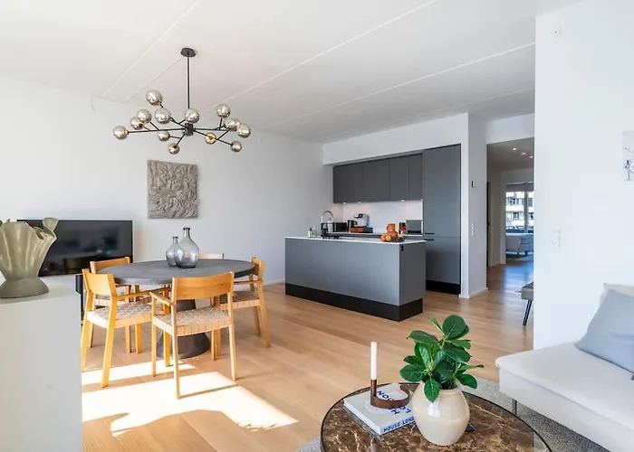 Brand New & Full Sea View In Appartement *